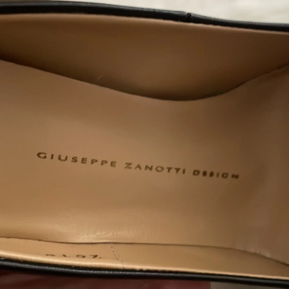 Giuseppe Zanotti Leather Pumps Heels Black Stiletto size 39 US 9 Classic NWOB - Picture 9 of 10
